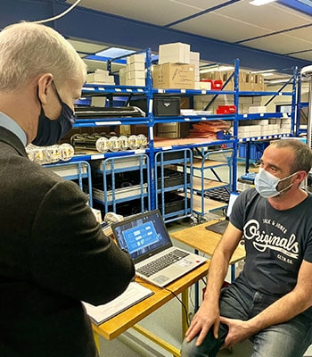 Franck Riester rencontre les équipes INTERLAB dans le Cantal