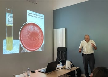 Microbiologie - boite de Petri - Pr Freney 