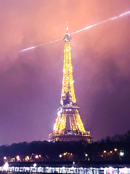 Paris - Eiffel Tower - Interscience